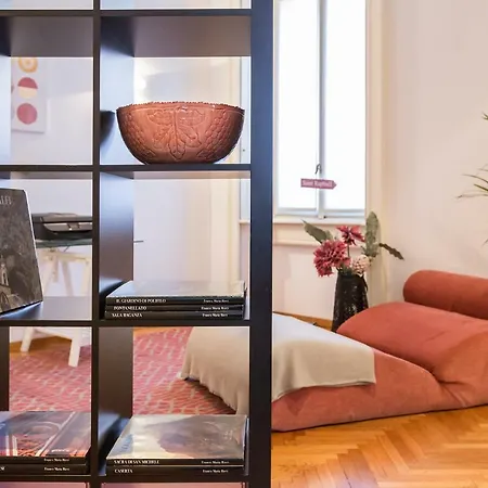 Design Ampio E Luminoso Guest house *